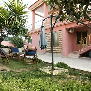 Bed & Breakfast La Rosa Del Deserto, Scicli