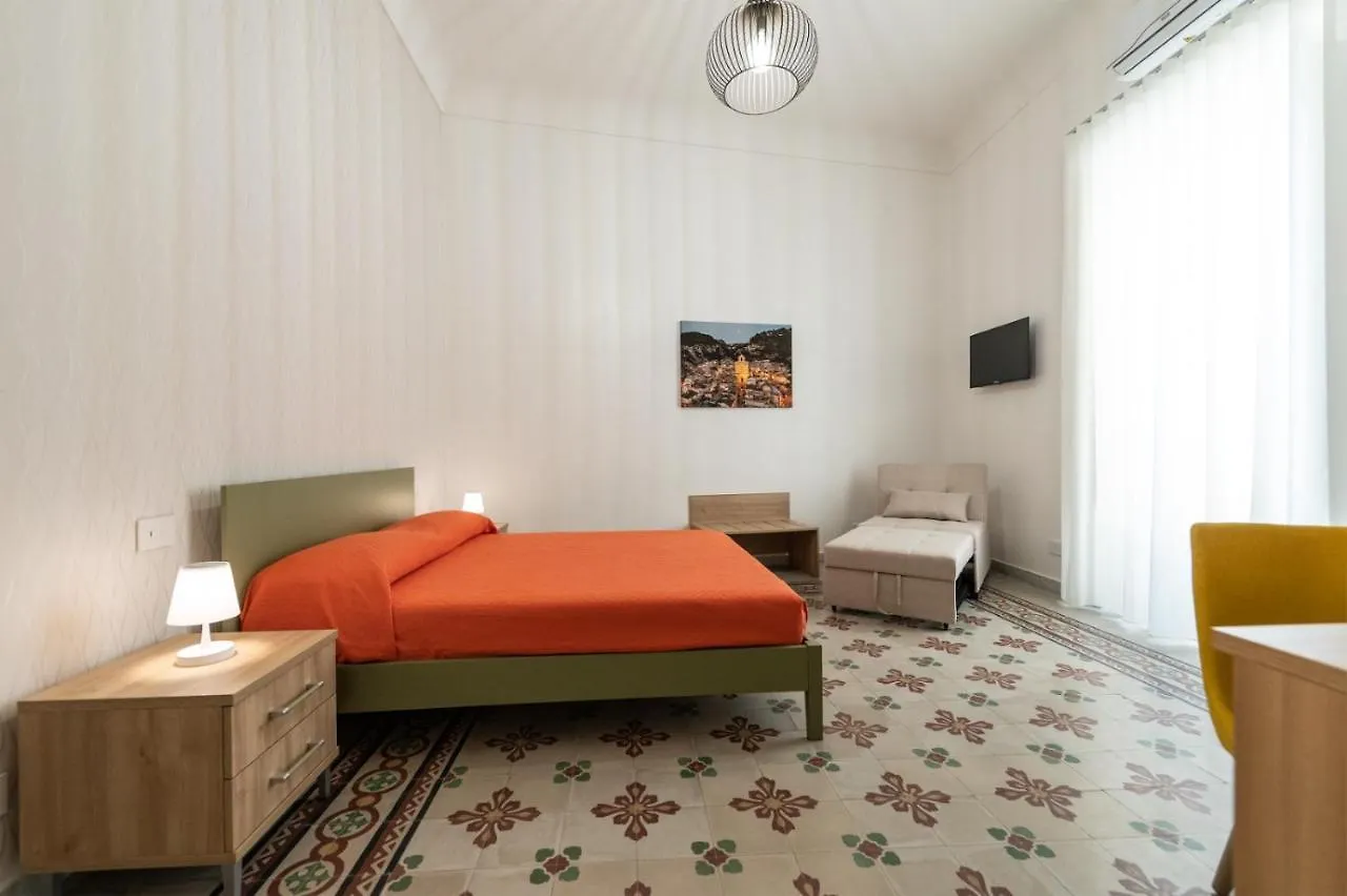 Casa Melina contacts